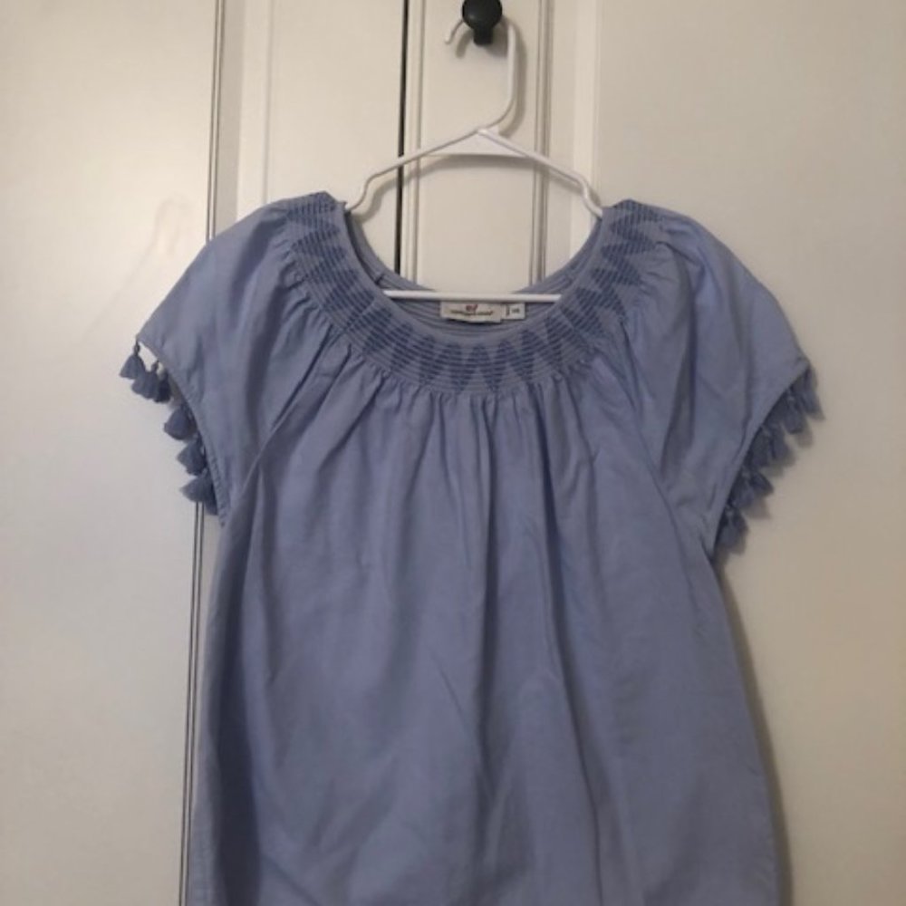 Vineyard Vines Women's Light blue smocked short sleeve top Size XXS